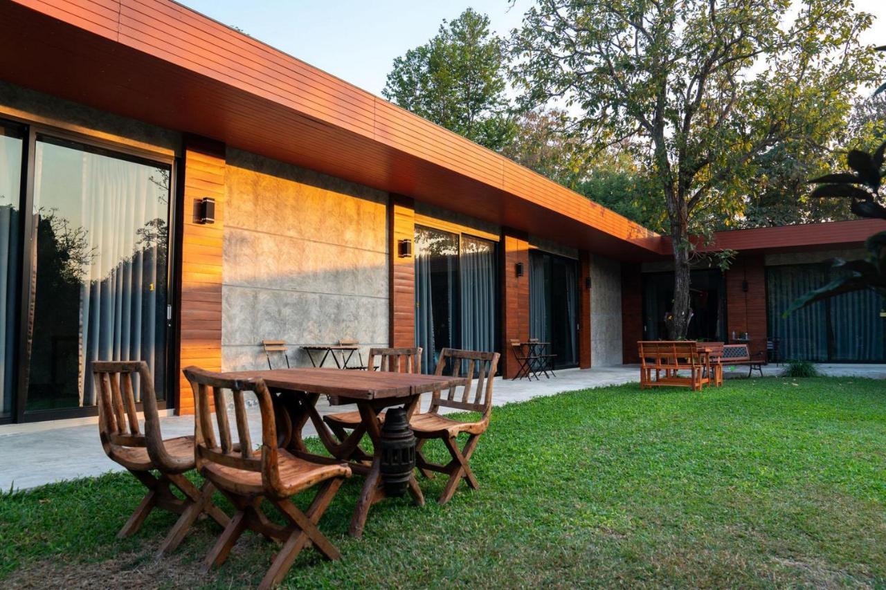 Bhupimarn Garden House Hotel Chom Thong Exterior photo